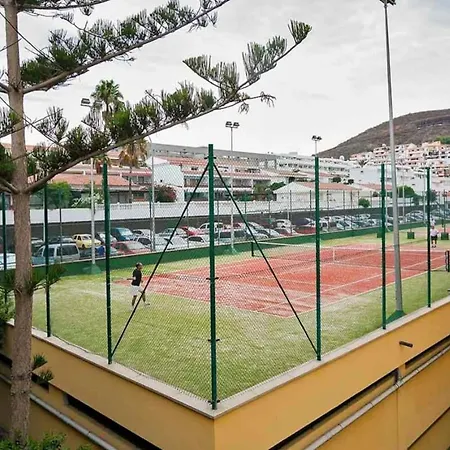 Estudio En Primera Linea De Playa Los Cristianos 아파트 *