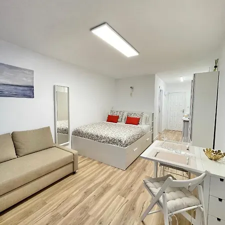 Estudio En Primera Linea De Playa Los Cristianos Appartement Arona (Tenerife)