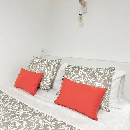 Estudio En Primera Linea De Playa Los Cristianos 아파트 *
