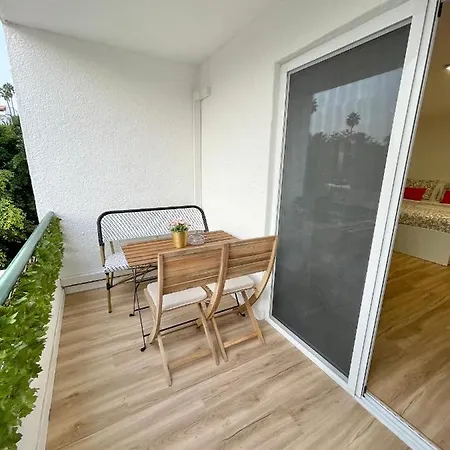 Estudio En Primera Linea De Playa Los Cristianos * 아로나